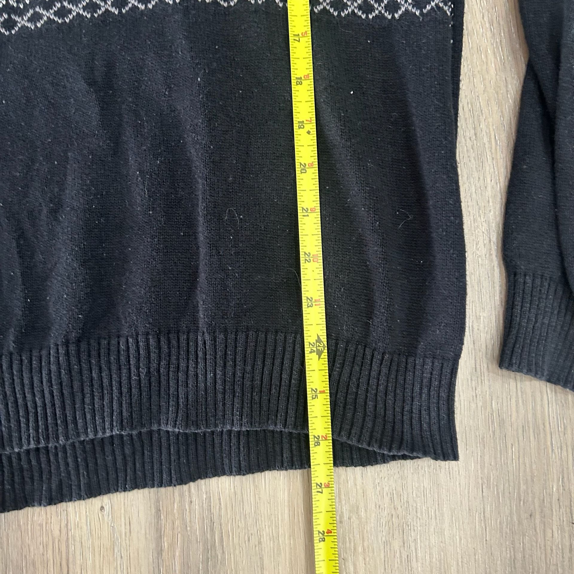 Cherokee Skull Sweater Size L 12/14 Black White Fair Isle Turtleneck 5