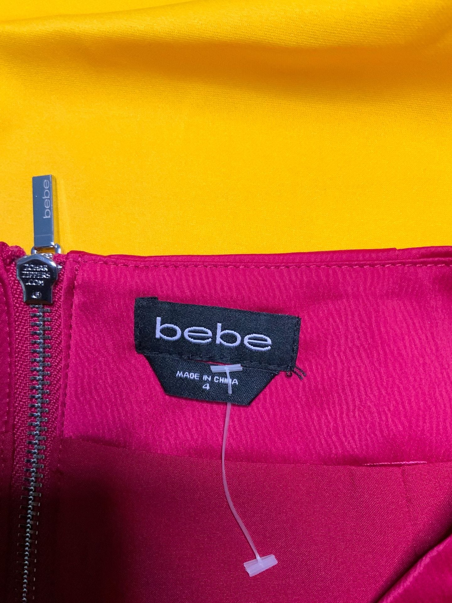 Bebe Satin Skirt Women’s Size 4 Red Ruched Mini Zip Back 5