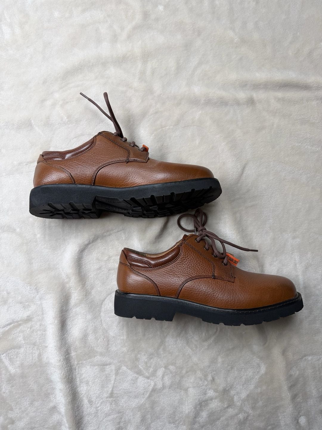 Dockers 2000โs stain defender Casual Oxford Shoes Brown Leather Size 8.5 4