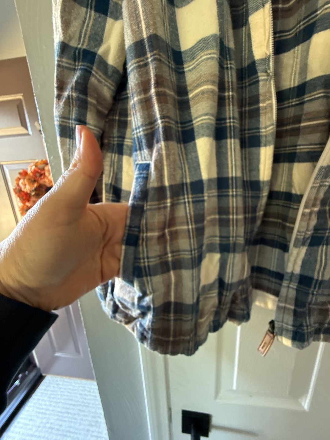 L.L. Bean Flannel Hooded Zip Shirt Size L Blue Plaid Relaxed Fit Cotton 5