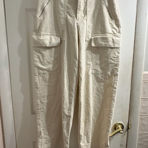Universal Thread Cargo Pants Size 8 Off White Utility Wide Leg Zip Pocket