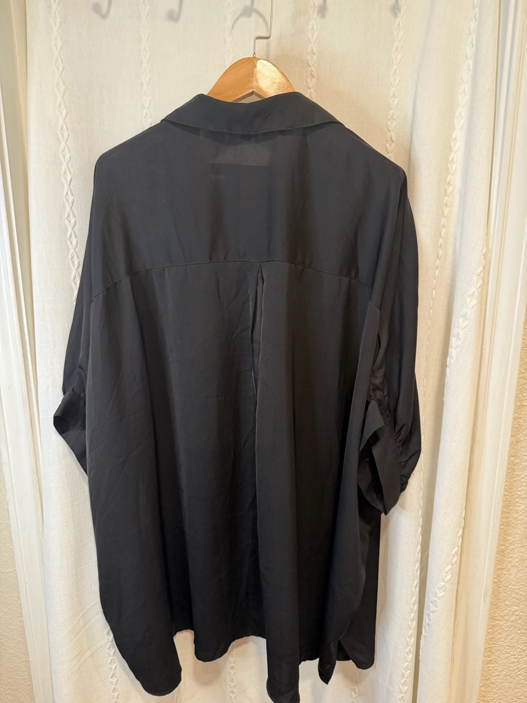 Entro Womens M/L Black Oversized Button Down Blouse Dolman Sleeve Tunic Top 3