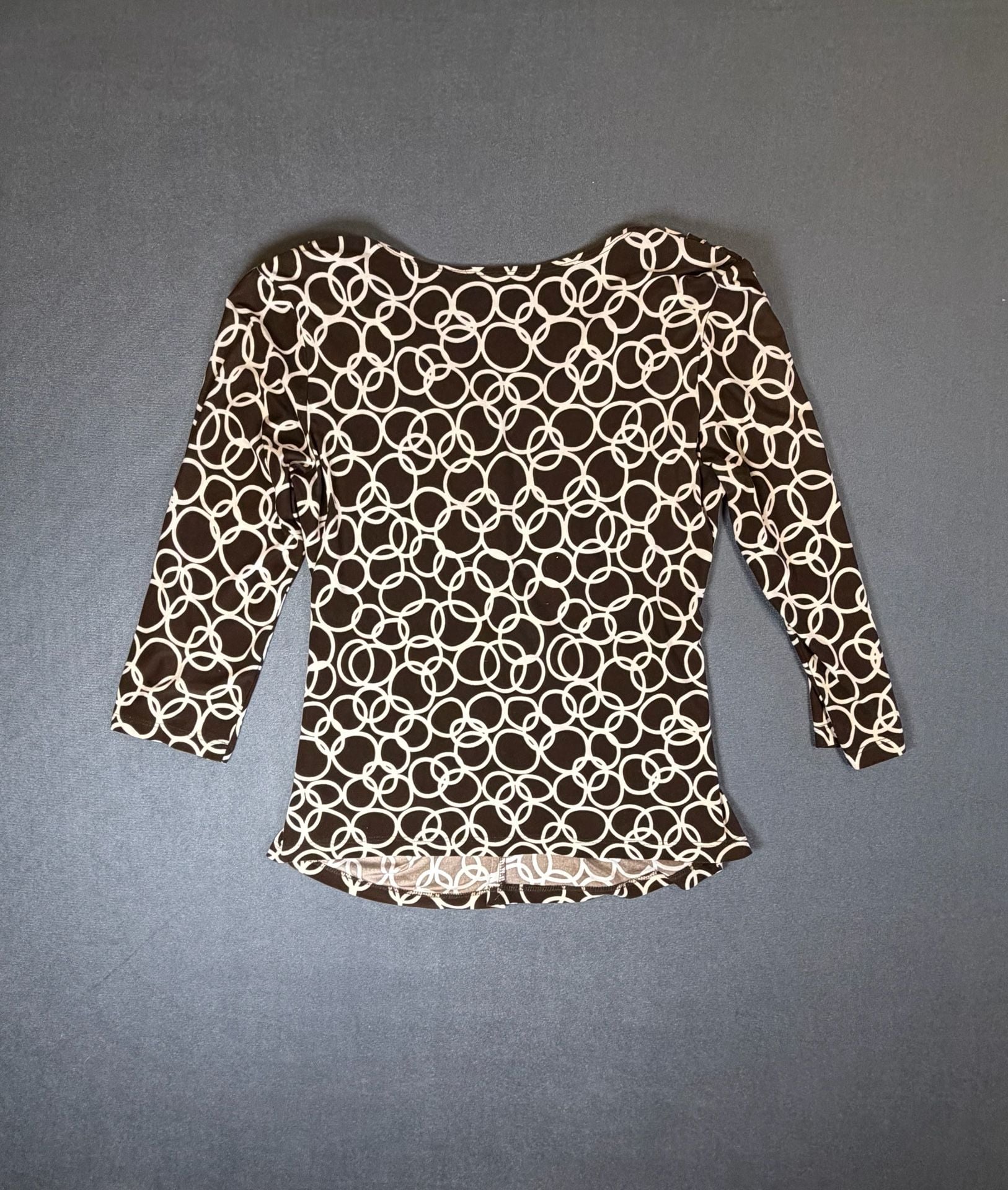 I.N. Studio Y2K Brown Geometric Ruched Buckle Top 3/4 Sleeve 7