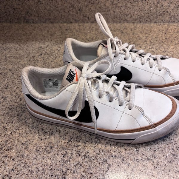 Nike Court Legacy Size 5.5Y White Black Casual Sneakers
