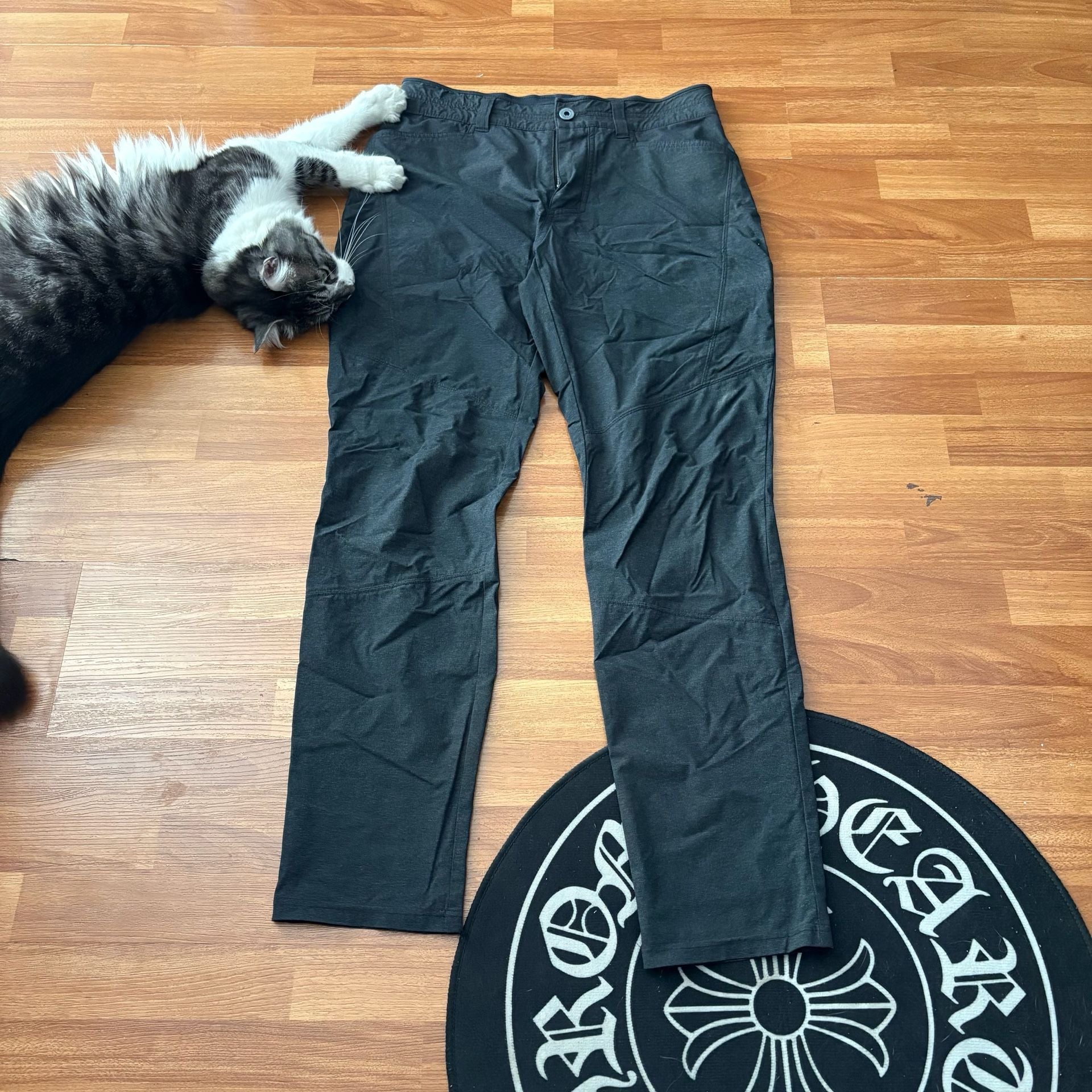 KüHL Pants Size 31x32 Black Hiking Outdoor 2