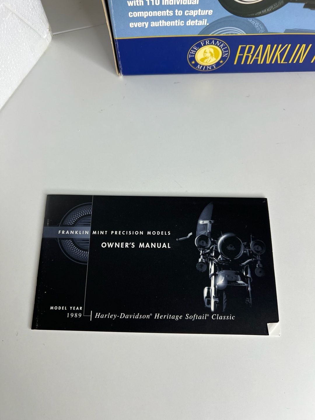 Franklin Mint Precision Models Harley-Davidson Heritage Softail Classic 1:10 11