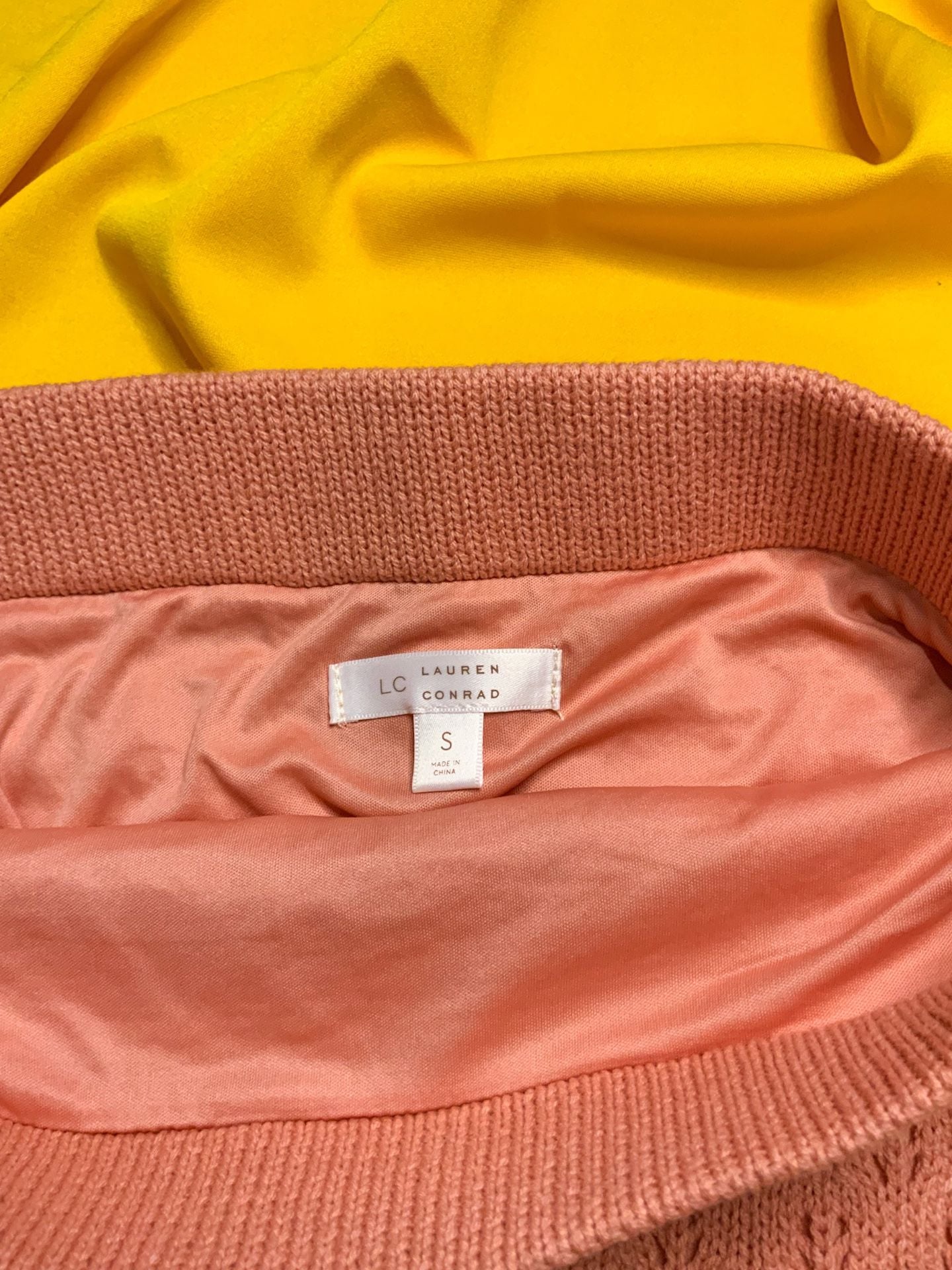 LC Lauren Conrad Skirt Women’s Size S Coral Pink Knit Midi 4