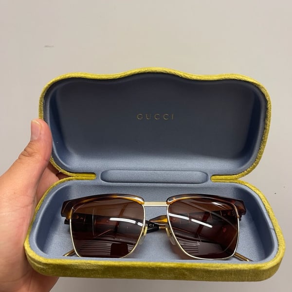 Vintage Gucci GG0603S Size 52 Tortoise Gold Square Sunglasses