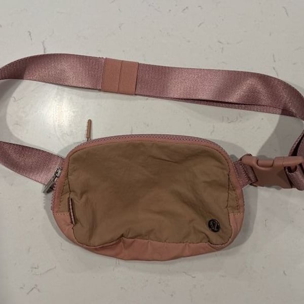 Lululemon Everywhere Belt Bag Pink Clay Pink Pastel