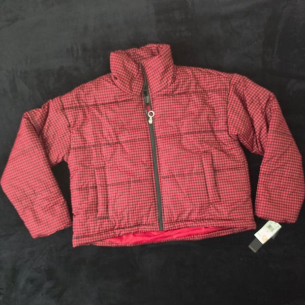Celebrity Pink Plaid Puffer Jacket Red Black Houndstooth Cropped Zip Up, Mediu.