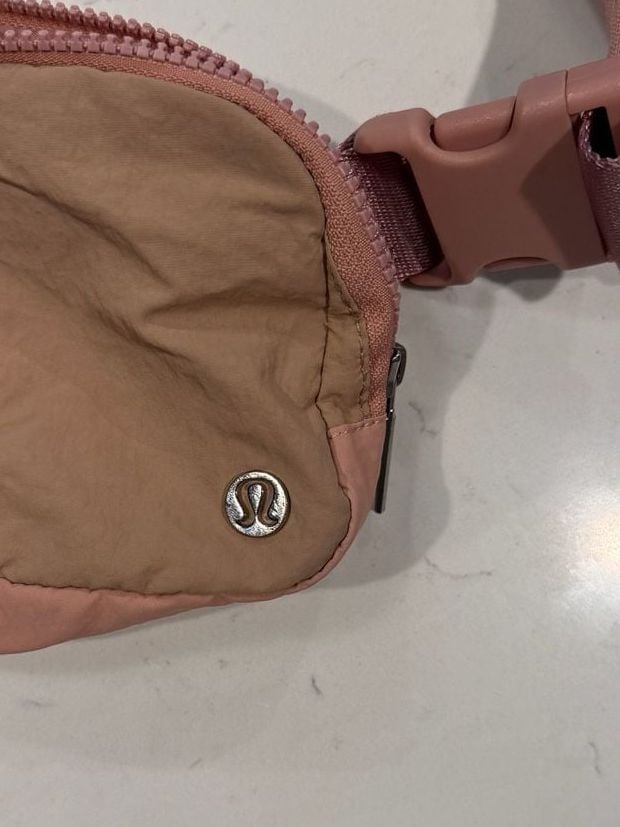 Lululemon Everywhere Belt Bag Pink Clay Pink Pastel 5