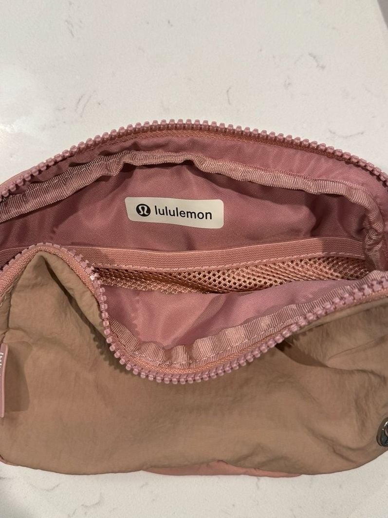 Lululemon Everywhere Belt Bag Pink Clay Pink Pastel 4