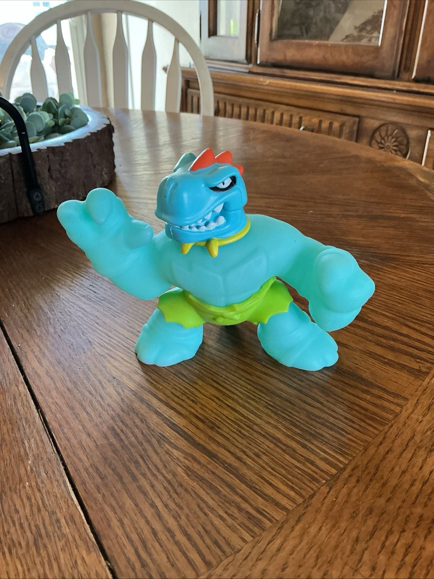 Heroes Of Goo Jit Zu Tyro The Trex Action Figure 1