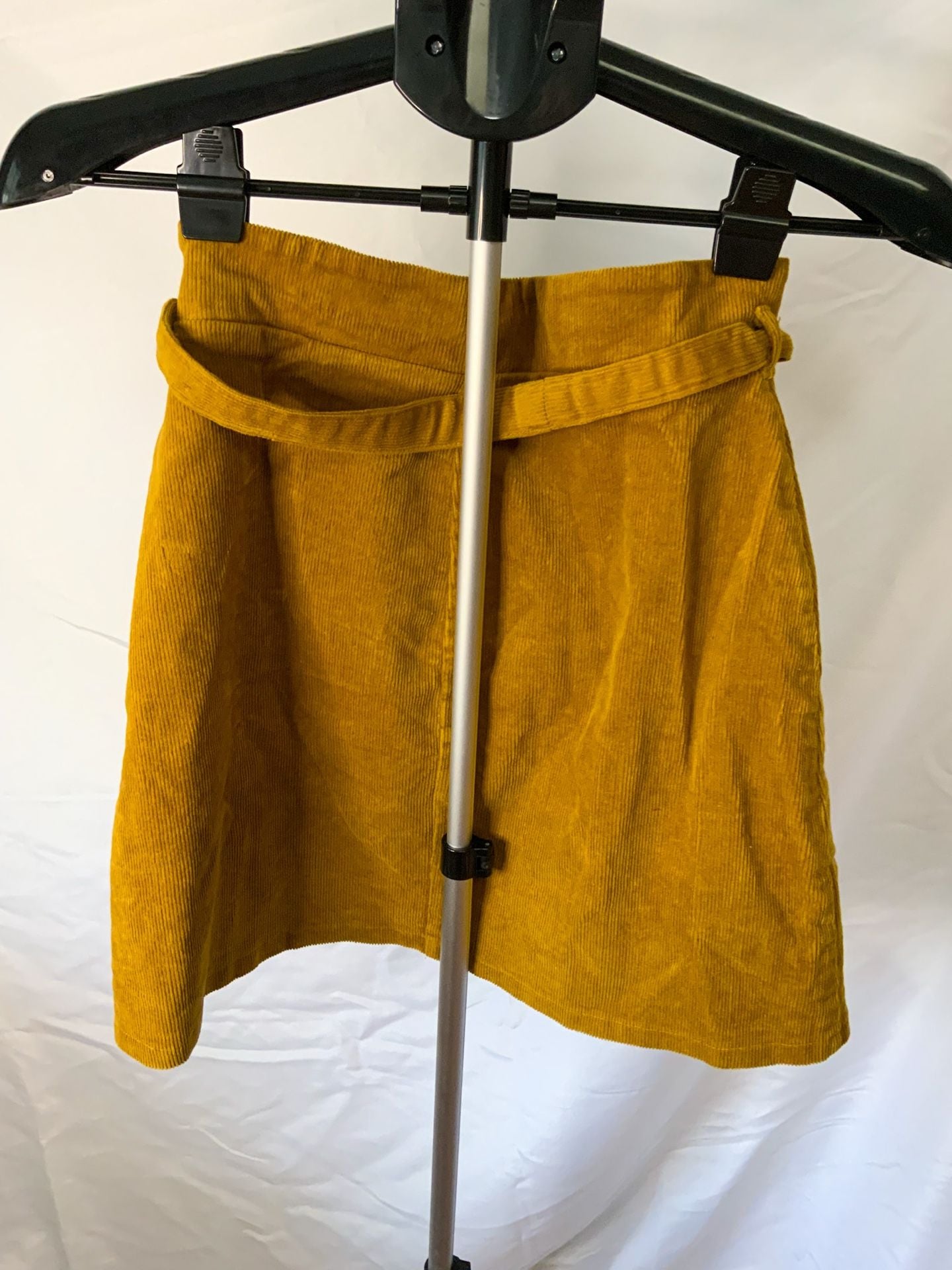June & Hudson Corduroy Mini Women’s Skirt Size S Mustard 4