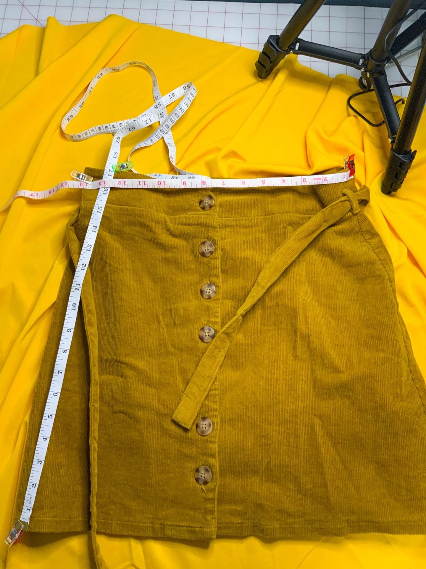 June & Hudson Corduroy Mini Women’s Skirt Size S Mustard 8