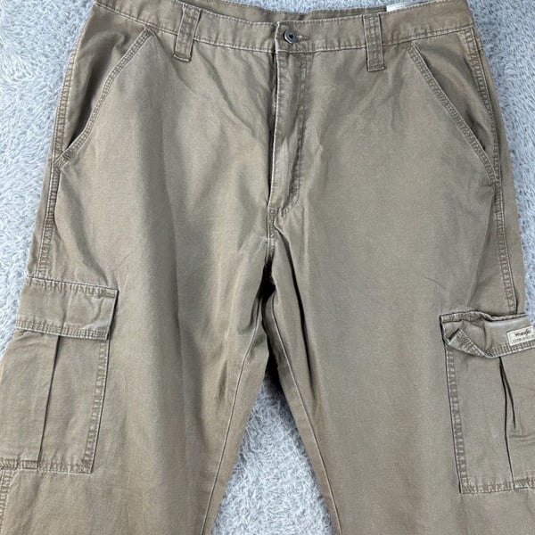 Wrangler Cargo Pants Size 36x32 Khaki Brown Cotton