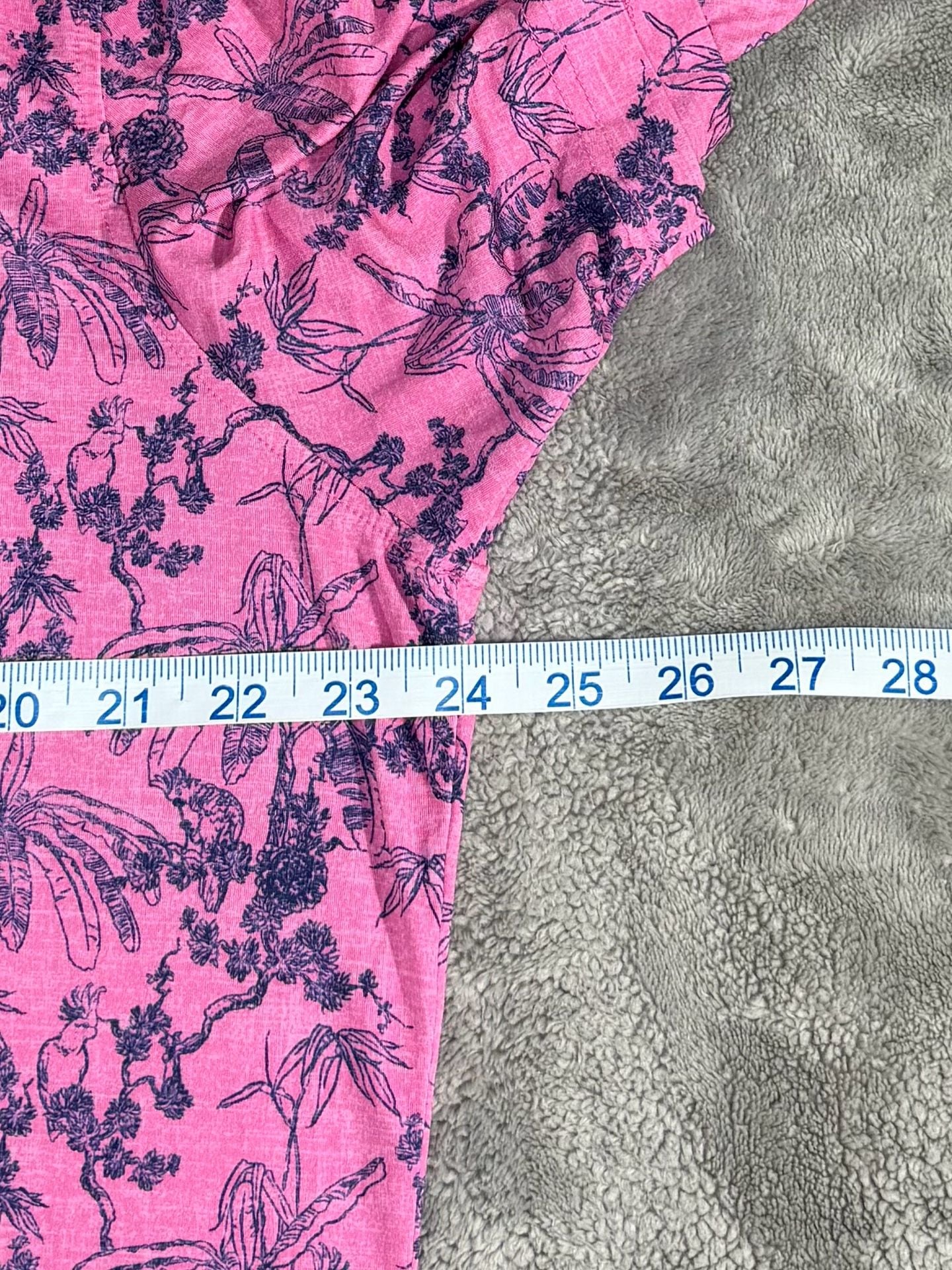Johnnie-O Polo Featherweight Breezer Pink Tropical Print Golf Performance Polo 8