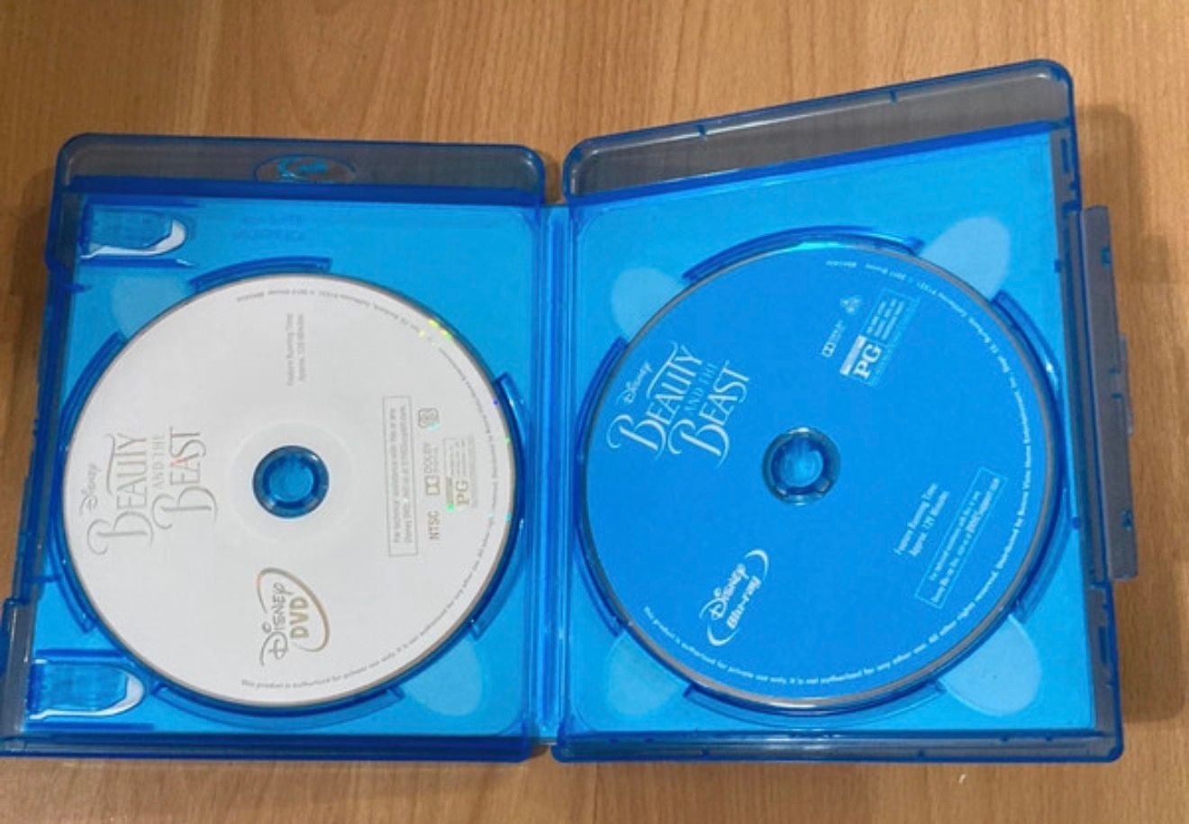 Disney Beauty And The Beast 2017 Blu-Ray DVD 2