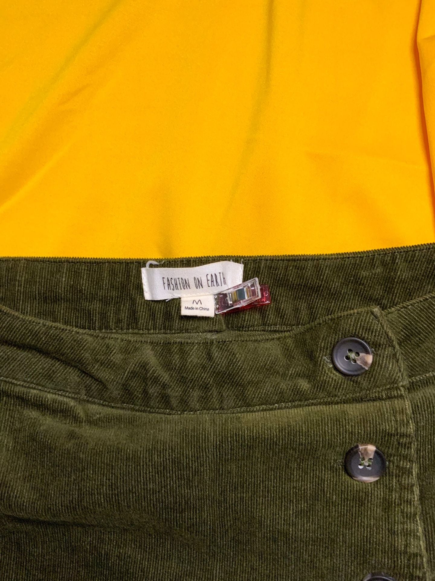 Fashion On Earth Corduroy Women’s Skirt Size M Olive Green 4