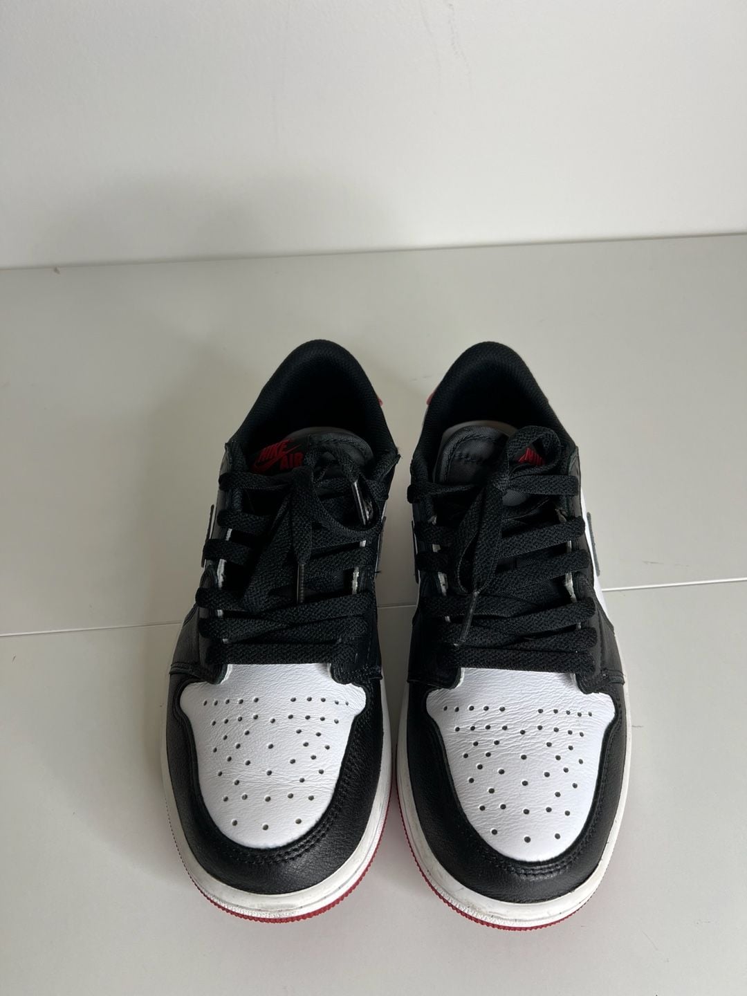 Nike Air Jordan 1 Retro Low OG Size 8.5 Black Toe 2023 3