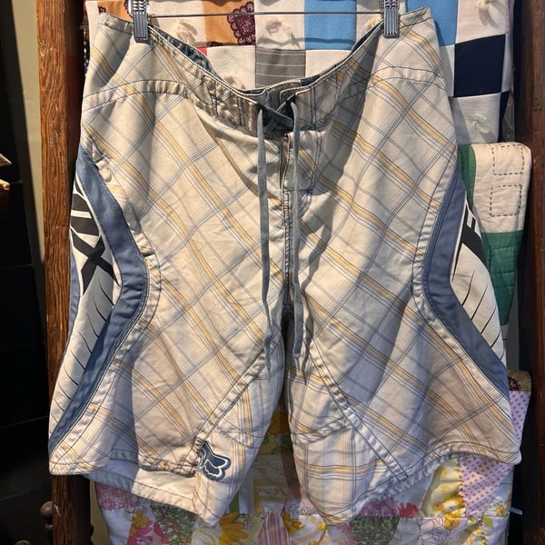 Fox Boardies Size 38 Plaid Board Shorts