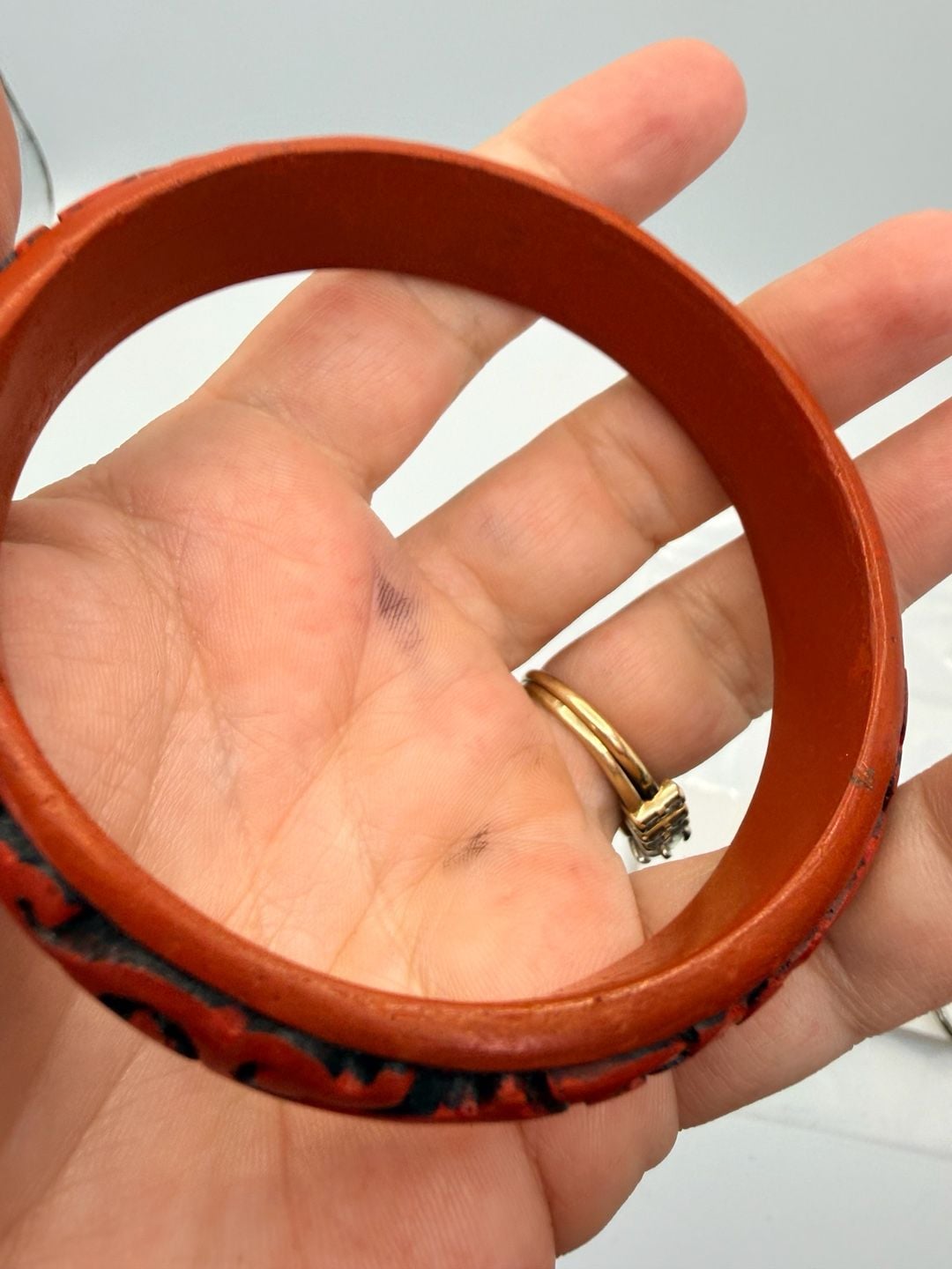 Vintage Carved Cinnabar Lacquer Floral Bangle Bracelet 8