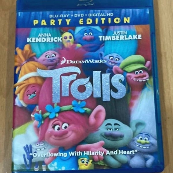 DreamWorks Trolls Blu-Ray DVD Party Edition
