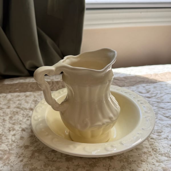 Vintage Ceramic Pitcher And Wash Basin Bowl Set Ivory Cream