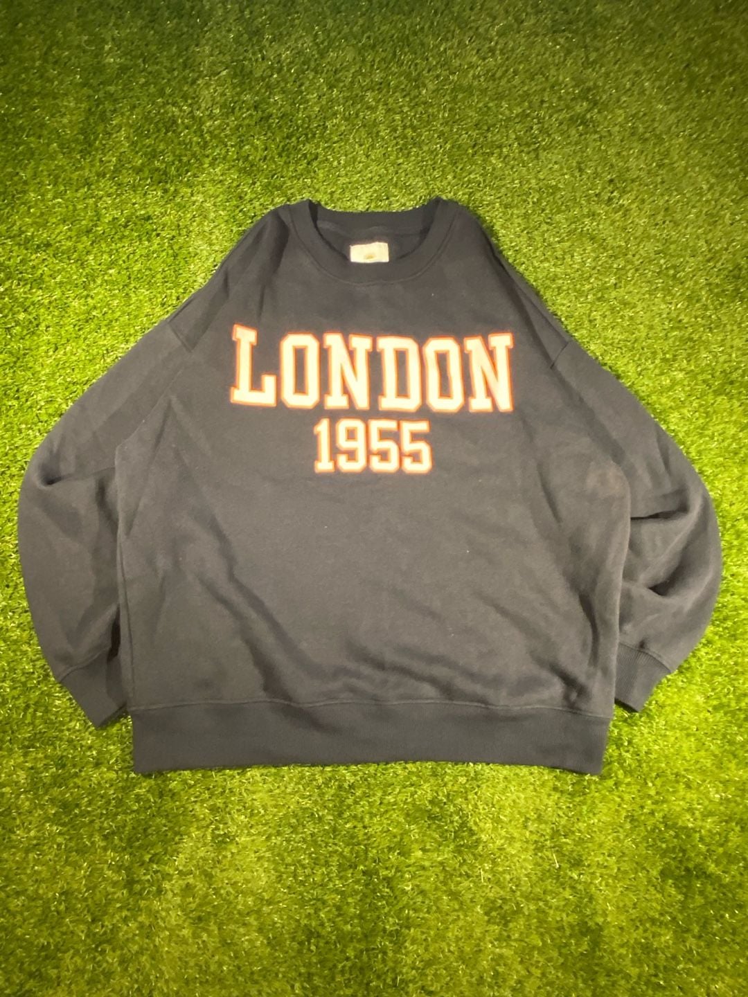 Lazy Sunday London 1955 Sweatshirt Size L Black Crewneck Pullover 2