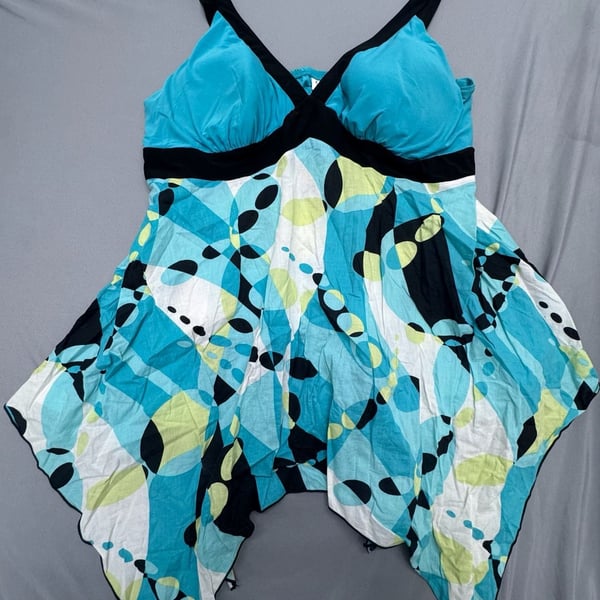 Cato Woman Swimsuit Top Size 22/24W Blue Black Abstract Tankini