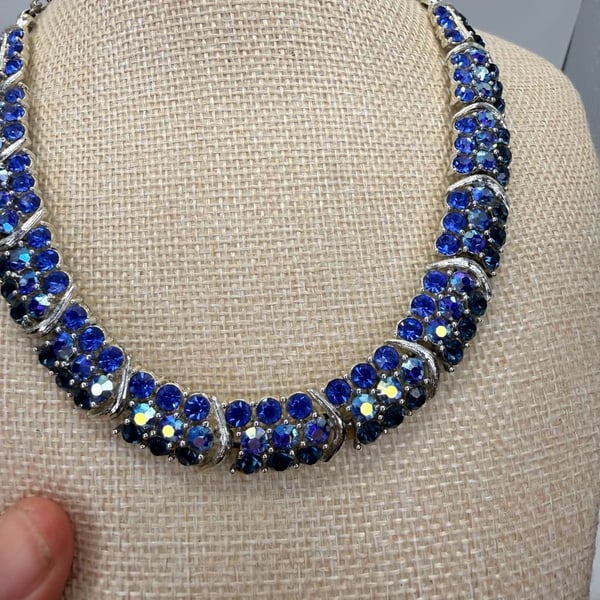 Lisner Blue Rhinestone Necklace Size 16 Inch
