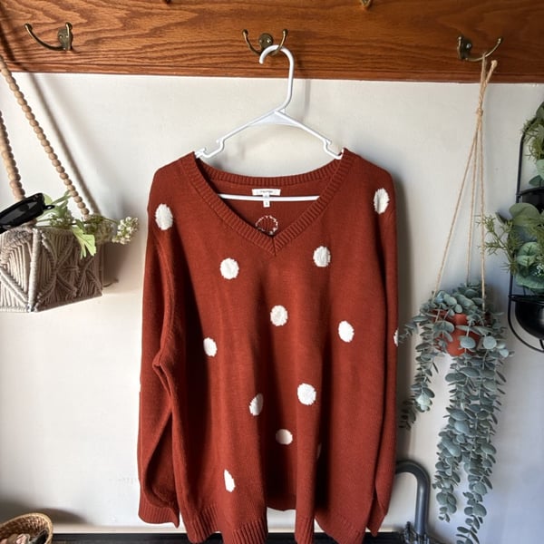 Fall pumpkinπ V-Neck Polka Dot Sweater Size 2 Orange White