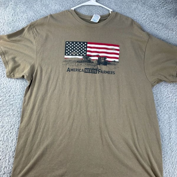Bundle of 3 Men’s 2XL shirts