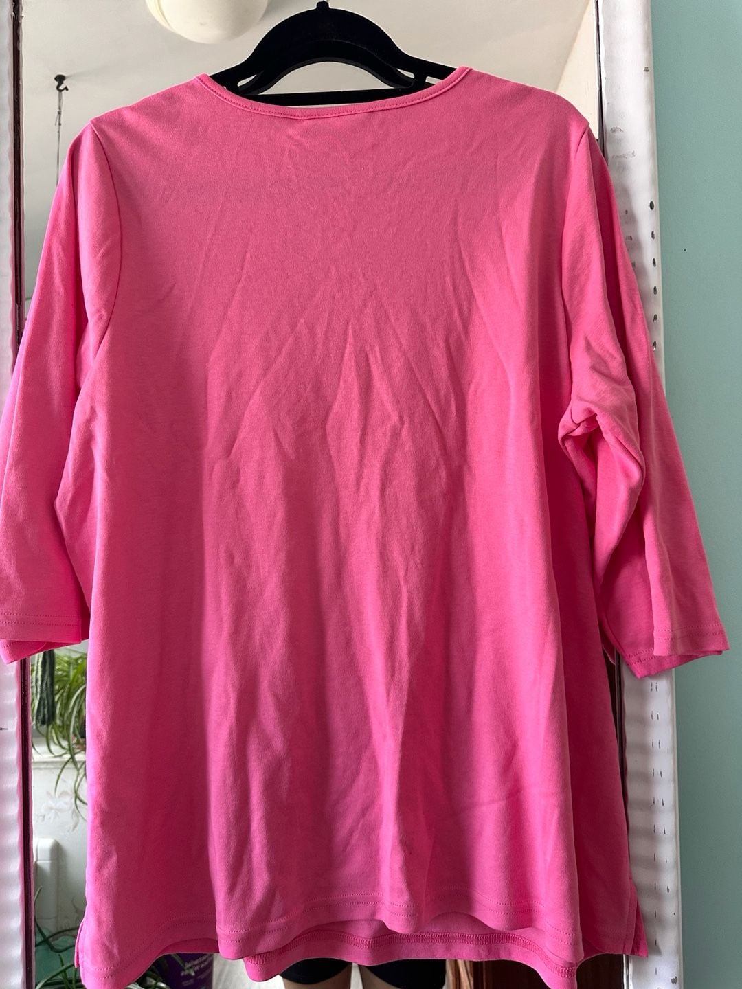 Quacker Factory Tunic Size 1X Pink Eyelet Rhinestone Top 5