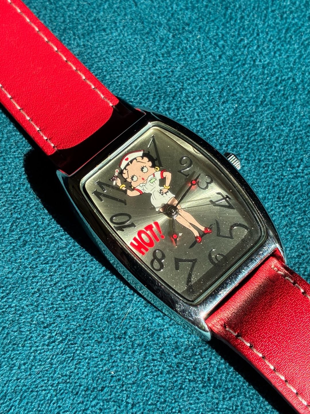 Betty Boop Hot Nurse Watch Red Leather Band 2
