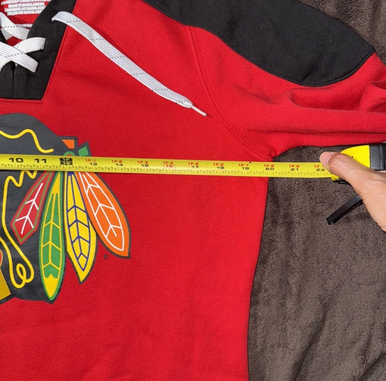 Fanatics Chicago Blackhawks Sweatshirt Size M Red Black Hockey Lace Up 6