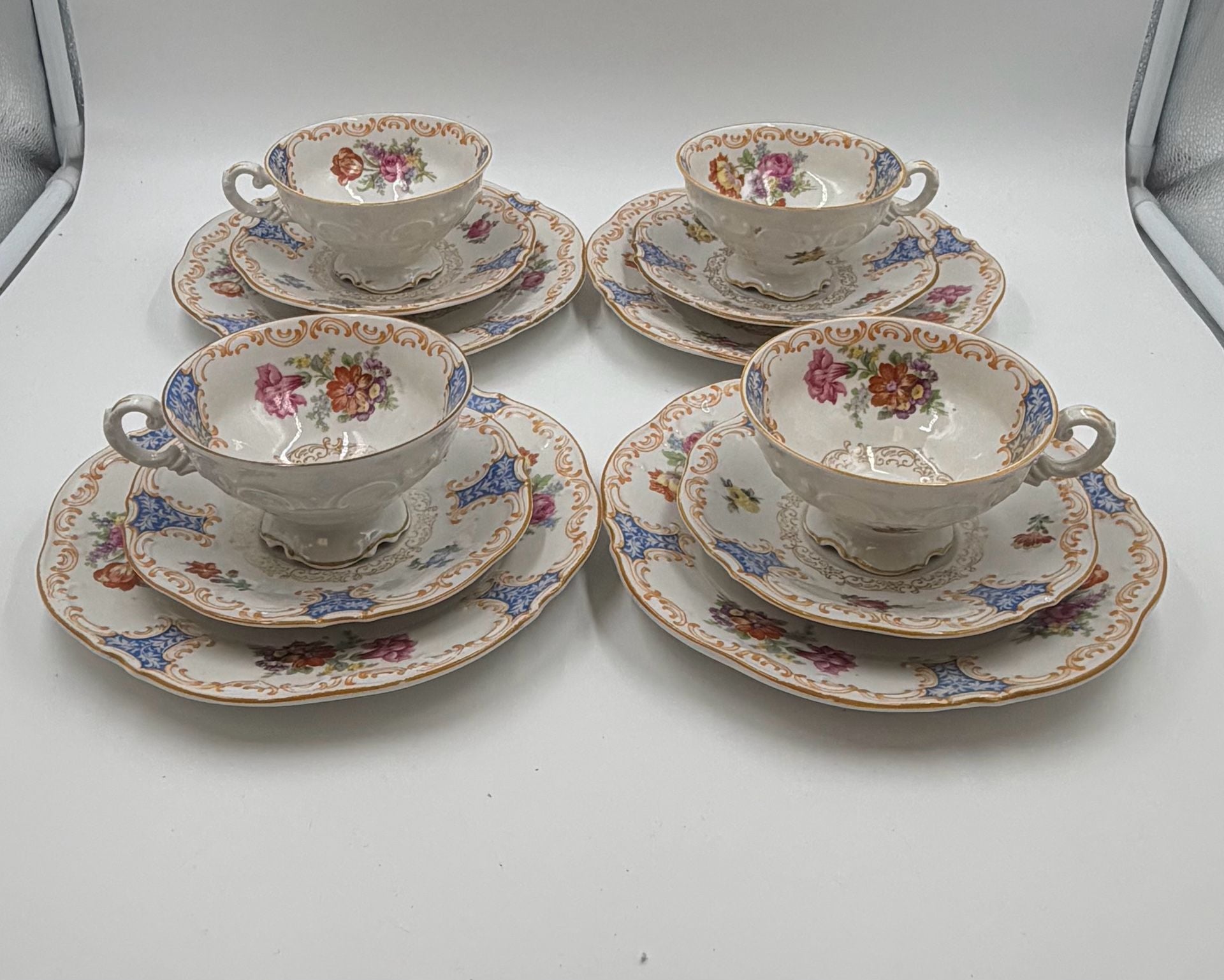 Schumann Bavaria Tea Trio Set Floral Gold Trim 1