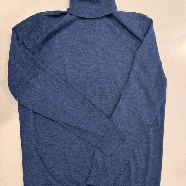 Express Merino Wool Turtleneck Sweater Size XL Blue