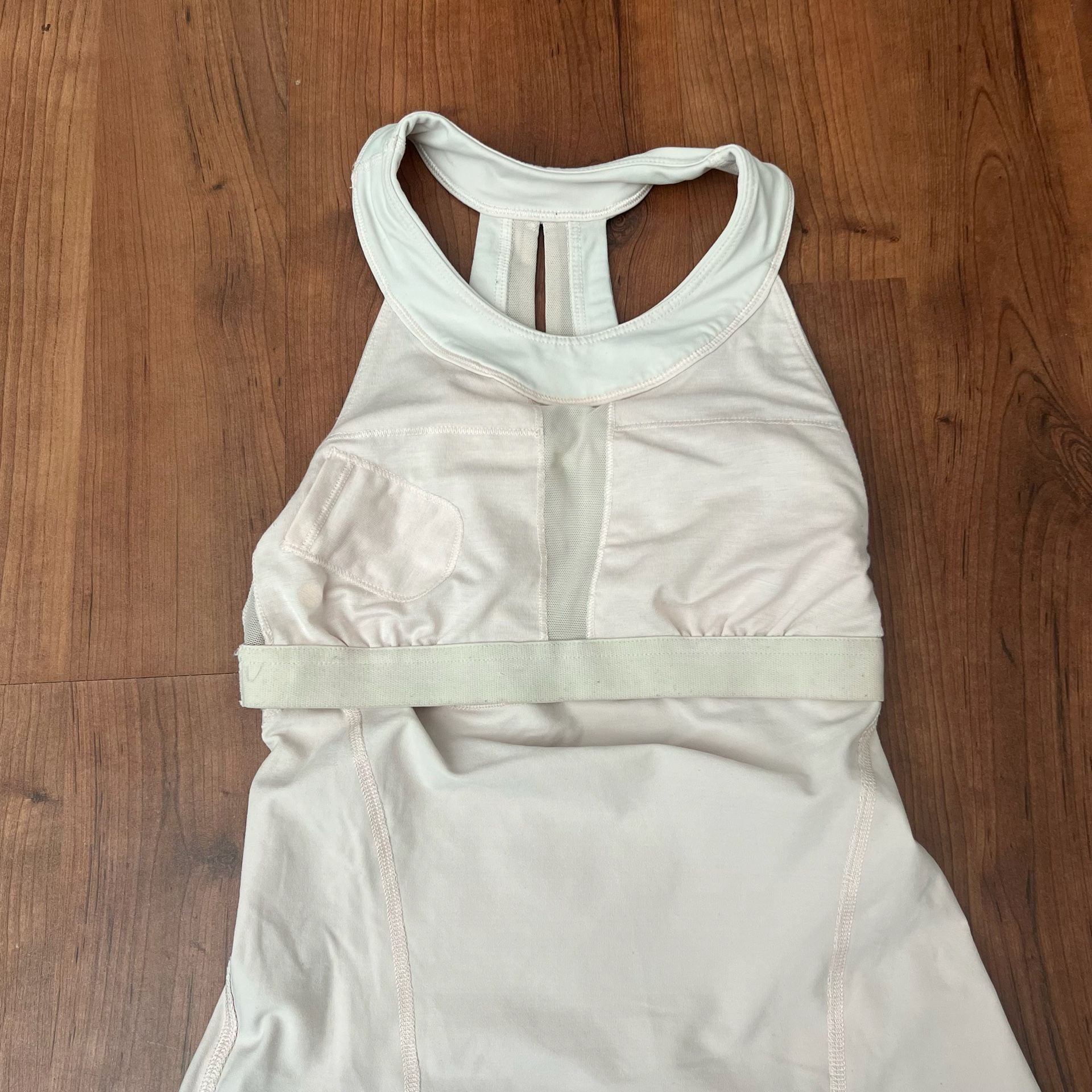 Lululemon Stash 'N Run High Neck Tank Top Size 2 Light Pink Built-In Bra 7
