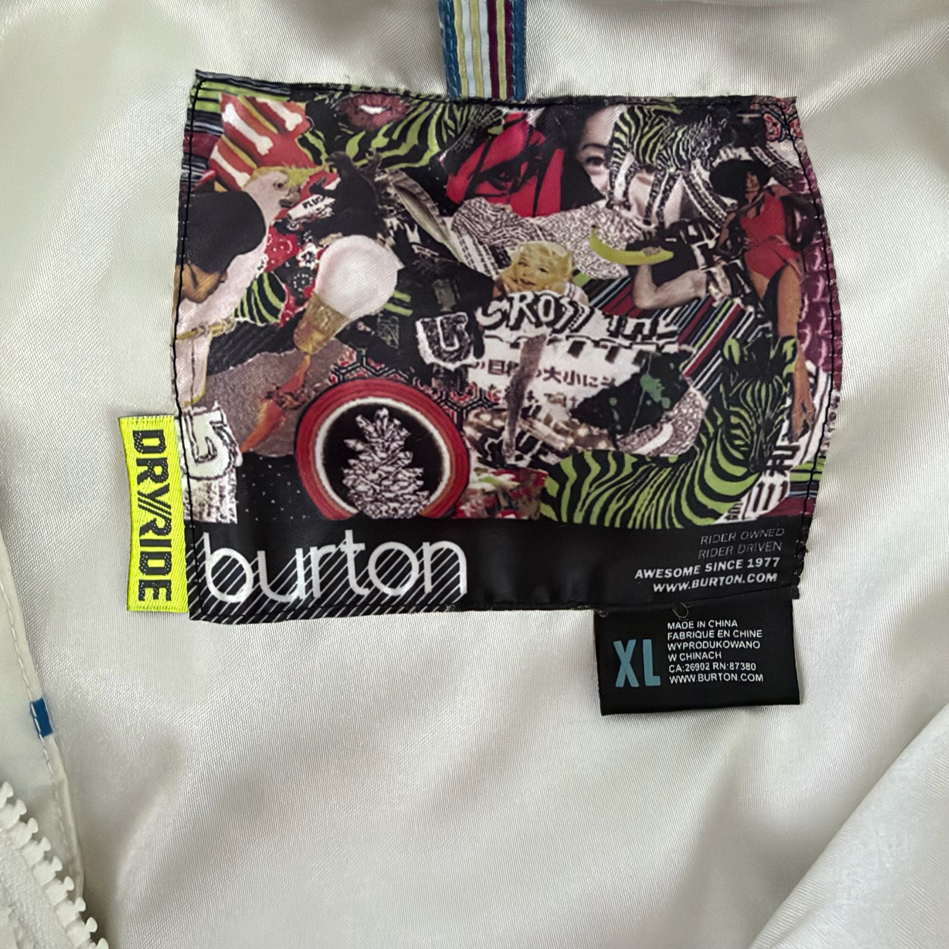 Burton Dryride Puffer Vest Size XL White Polka Dot Hood 6
