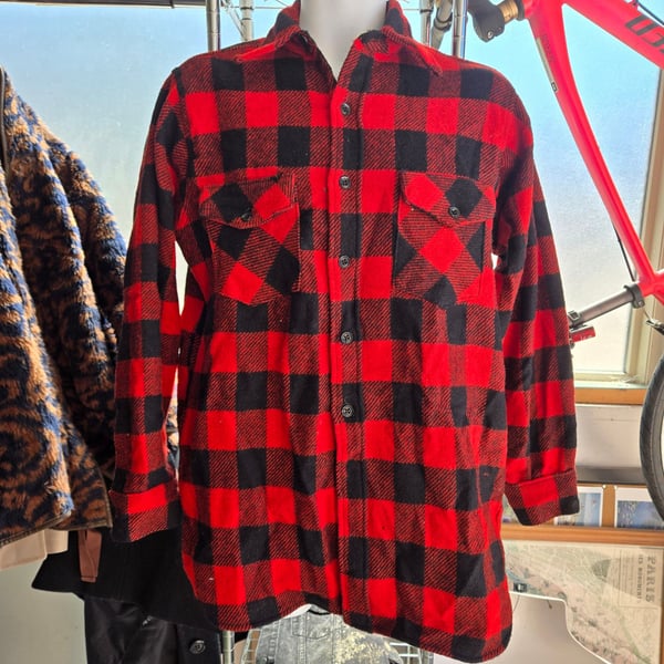 Frost Proof Wool Flannel Shirt Size 15.5 Red Black Buffalo Plaid Vintage