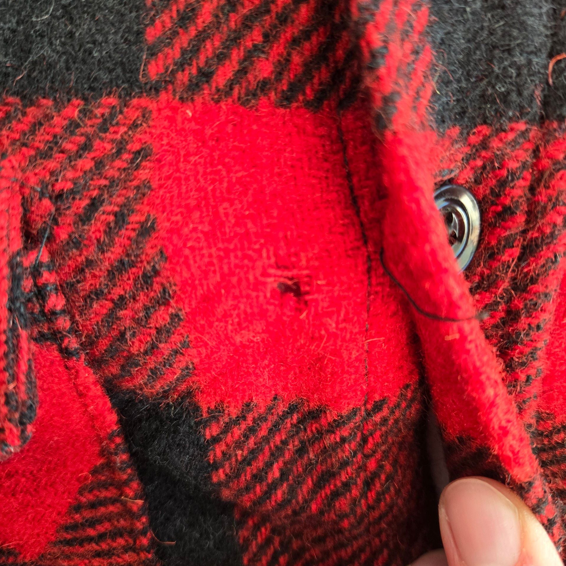 Frost Proof Wool Flannel Shirt Size 15.5 Red Black Buffalo Plaid Vintage 7