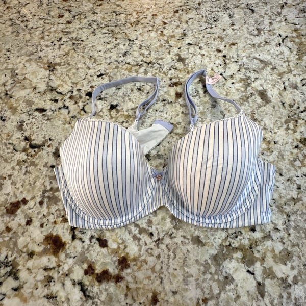 Victoria's Secret Body By Victoria Lined Demi Bra Size 38C Blue White Stripe