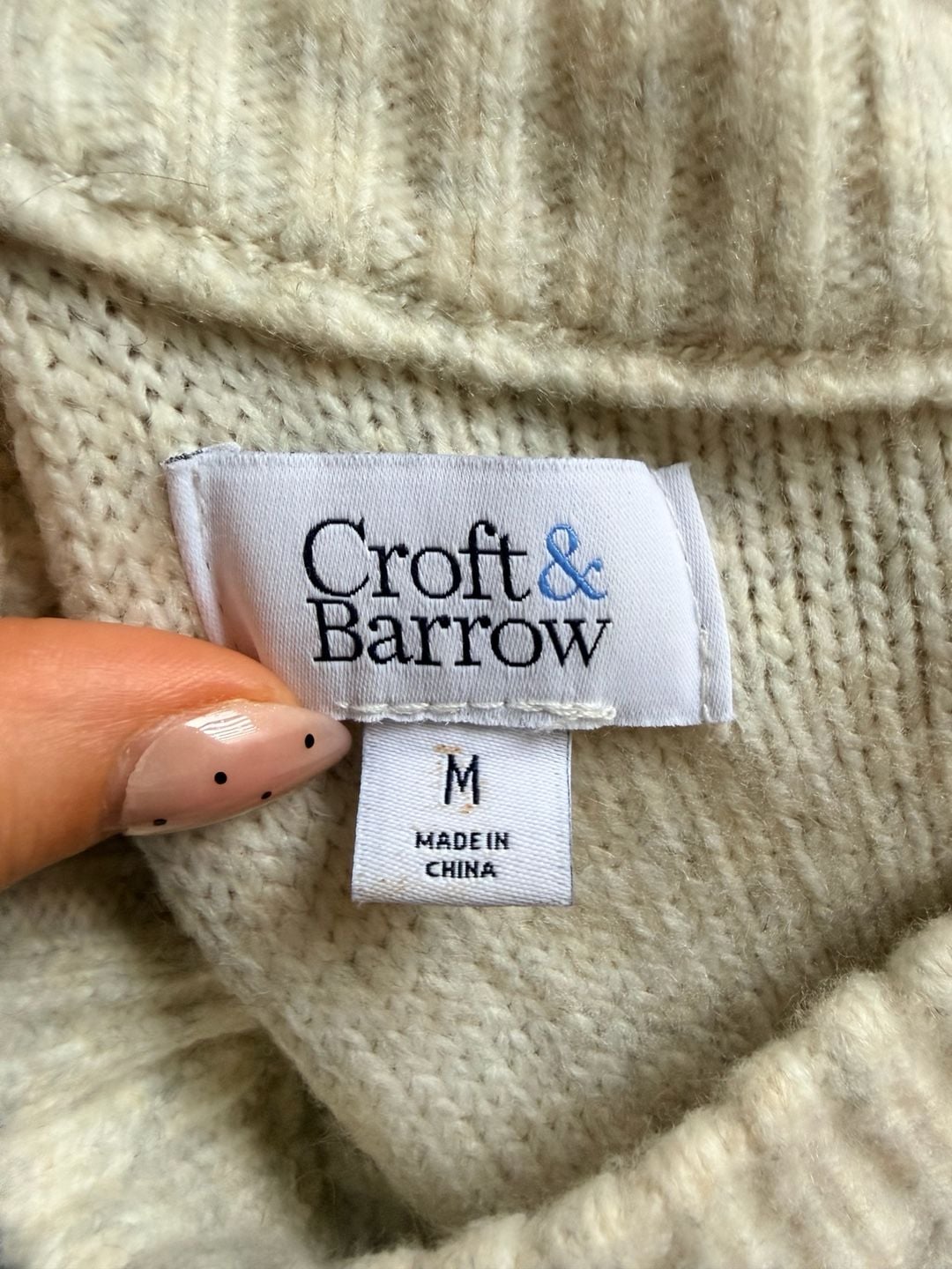 Croft & Barrow Cable Knit Sweater Size M Cream Crewneck Pullover 4