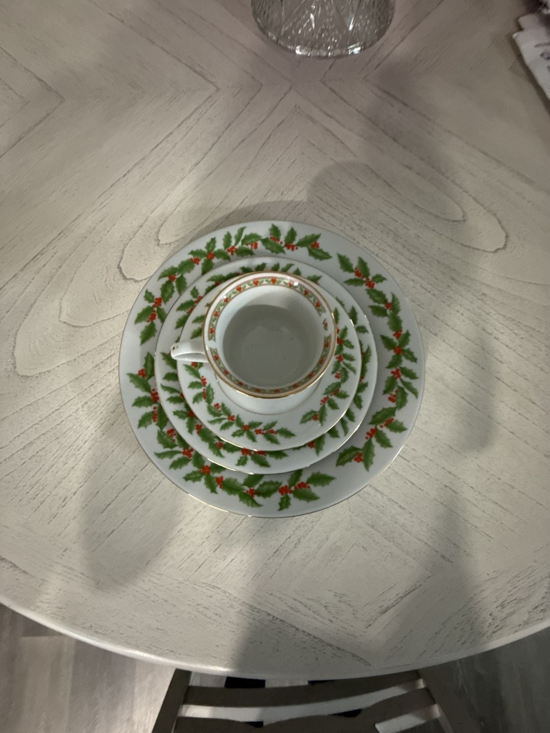 Crown Ming Fine China Holly Christmas Tea Cup, Desert Plate , Full Size Plate & Saucer Set. 1