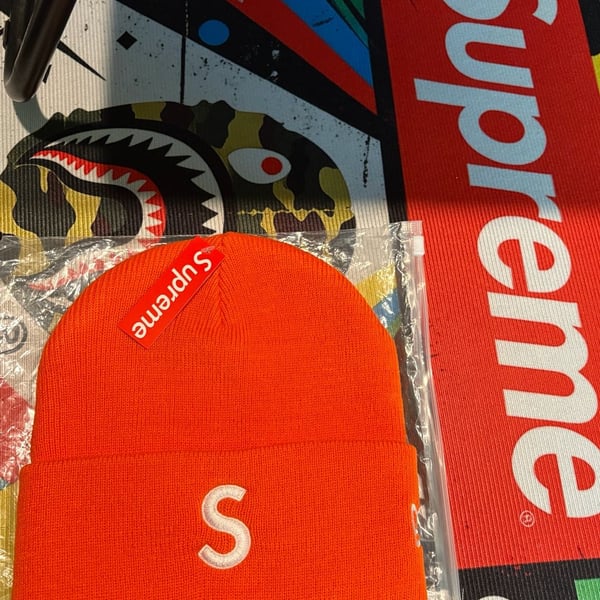 Supreme New Era S Logo Beanie Orange
