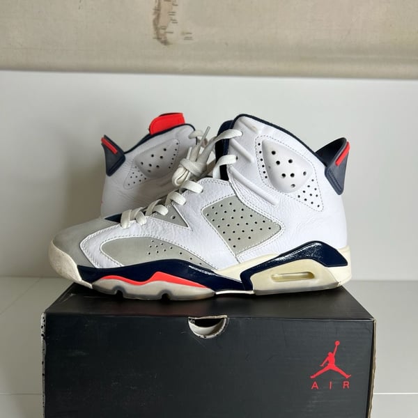 Nike Air Jordan 6 Retro Tinker Size 9 White Infrared 23 Neutral Grey