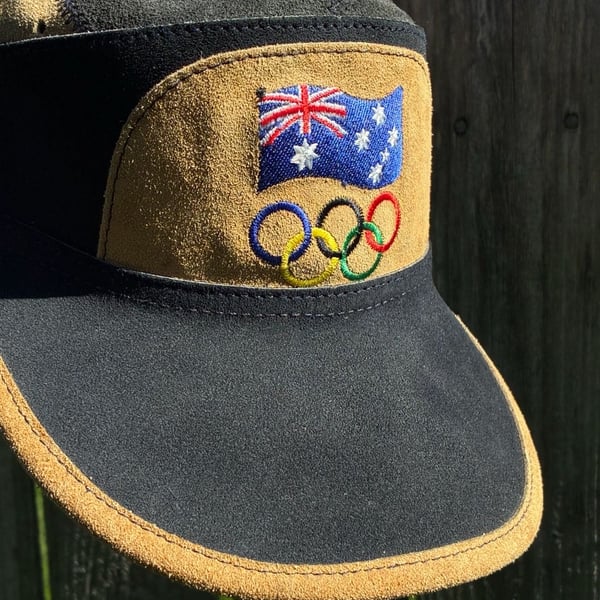 The Australian Bush Hat Co. Suede Hat Size L