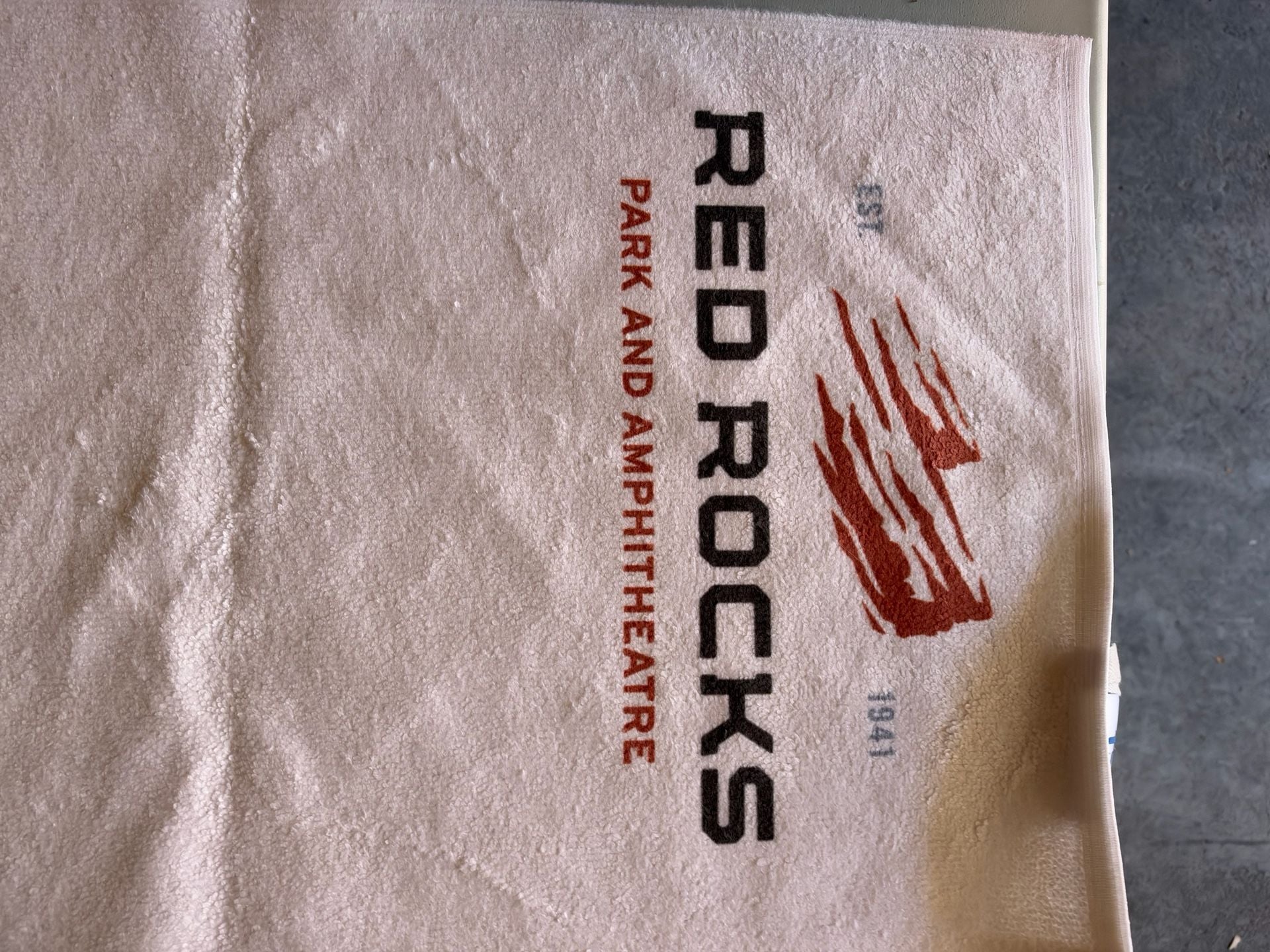 2 Towel Specialties White Claw Red Rocks Amphitheatre Towel White 3