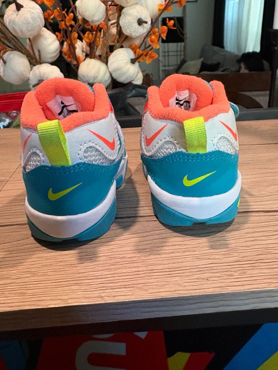 Nike Speed Turf TD Bright Turquoise BV2525-101
Size 4C 5